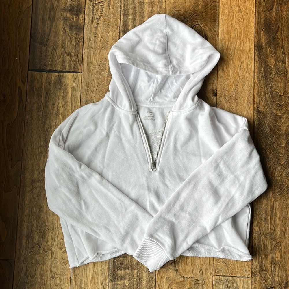 Cropped hoodie
